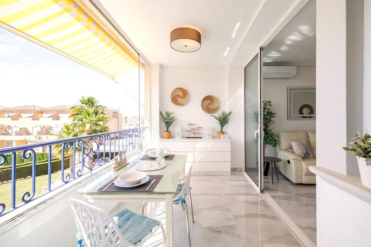 Apartament Penthouse Bellavista With Sea Views Torrevieja Zewnętrze zdjęcie