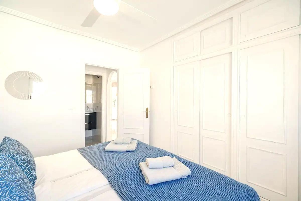 Apartament Penthouse Bellavista With Sea Views Torrevieja Zewnętrze zdjęcie
