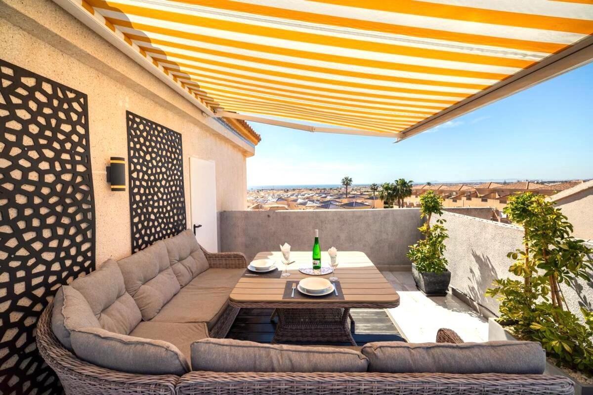 Apartament Penthouse Bellavista With Sea Views Torrevieja Zewnętrze zdjęcie