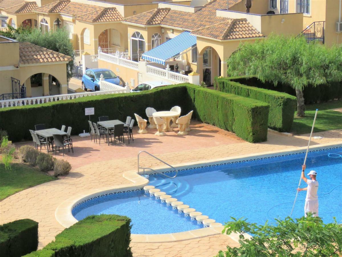 Apartament Penthouse Bellavista With Sea Views Torrevieja Zewnętrze zdjęcie